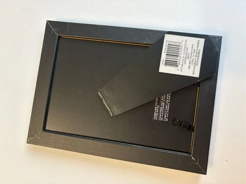 Studio Decor Matte Black 4x6 Picture Frame NWT